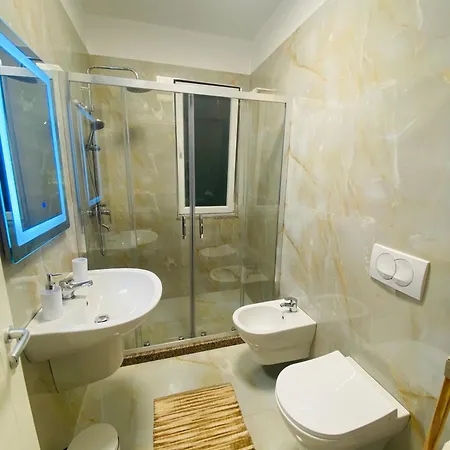 Center Apartment